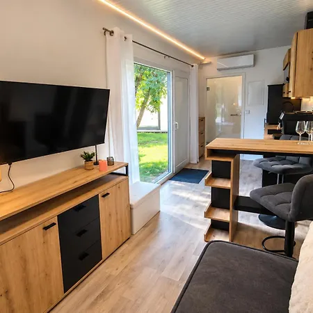Appartement Auszeitnow Tiny Homes Im Seecontainer - Garten & Parkplatz Schärding